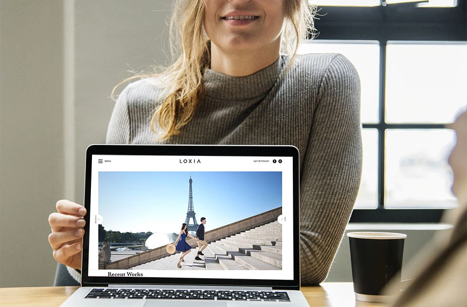 Dimbleweb Works - Loxiaphoto